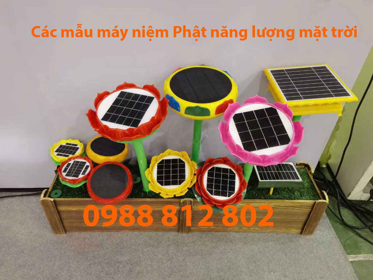 Các mẫu máy niệm phật năng lượng mặt trời được sản xuất tại Máy niệm Phật Tú Huyền